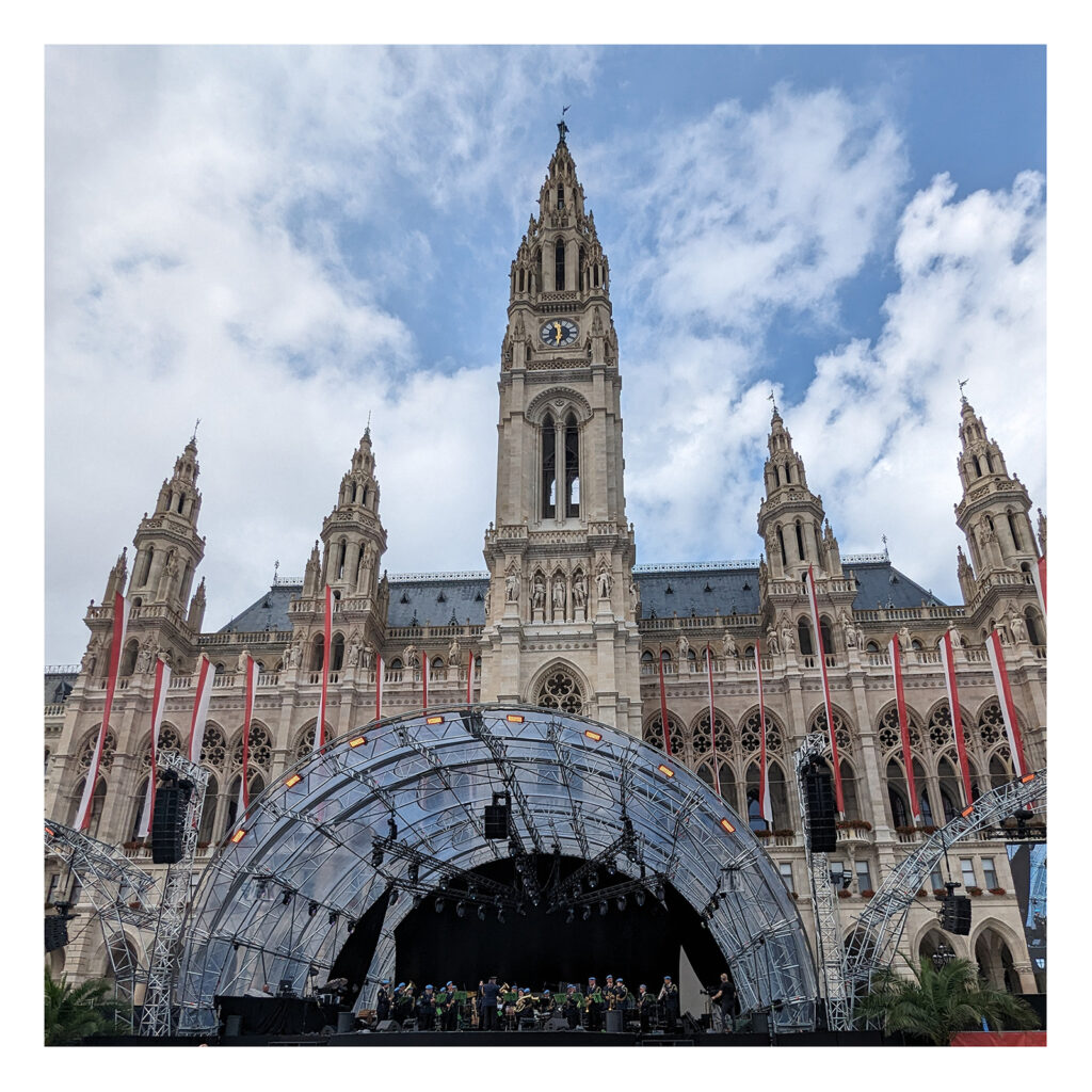 MUSIC CORPS AT VIENNA FESTIVAL